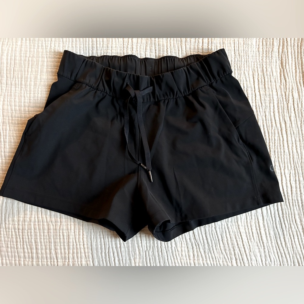 Lululemon High Rise Short - Picture 2 of 3